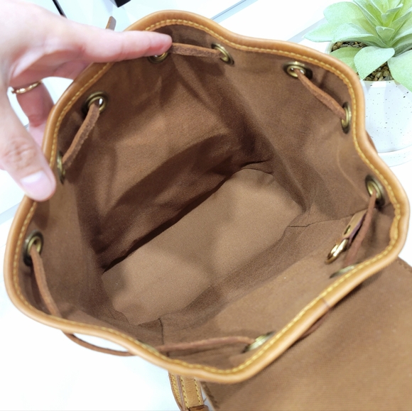 💕DISCONTINUED Very Rare Backpack LOUIS VUITTON Montsouris MINI Monogram - Picture 7 of 16